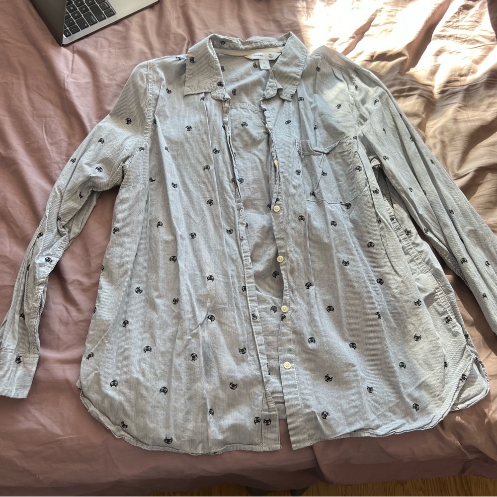 Old Navy Cat-Print Button-Up